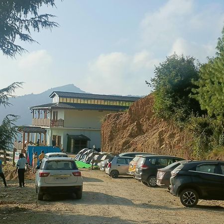 Veda Inn Chakrata Luaran gambar