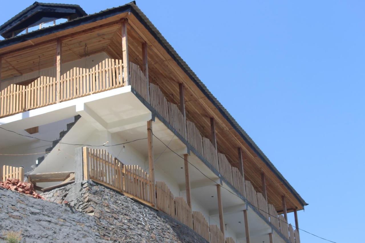 Veda Inn Chakrata Luaran gambar