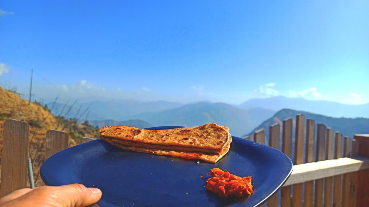 Veda Inn Chakrata Luaran gambar
